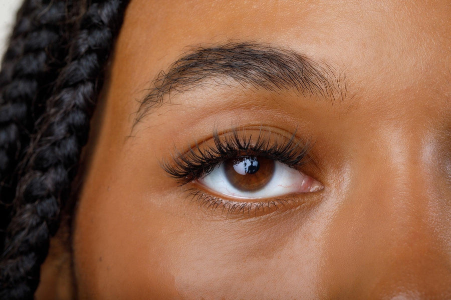 Peony cluster lashes